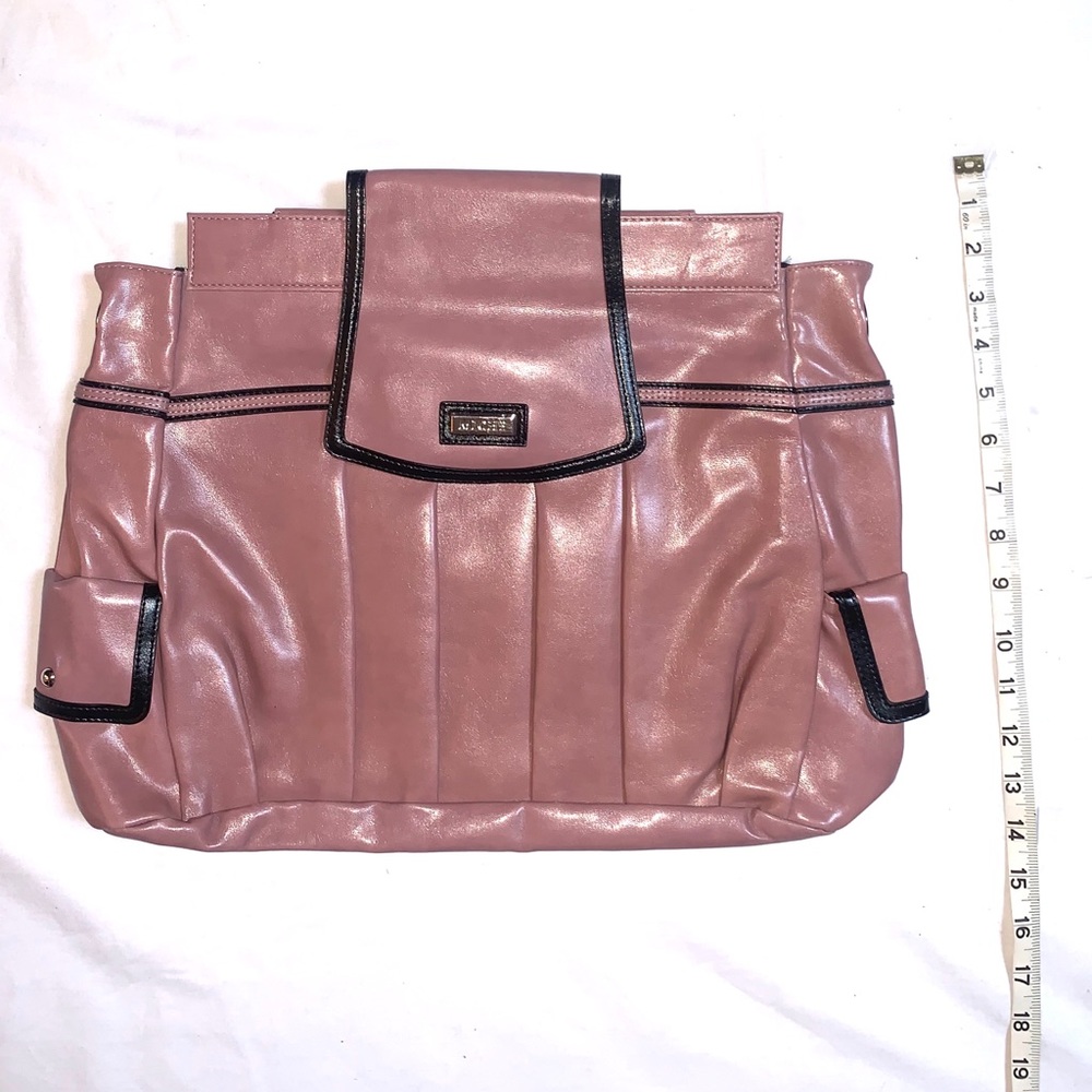 Miche Prima size Shell: Rose and black purse